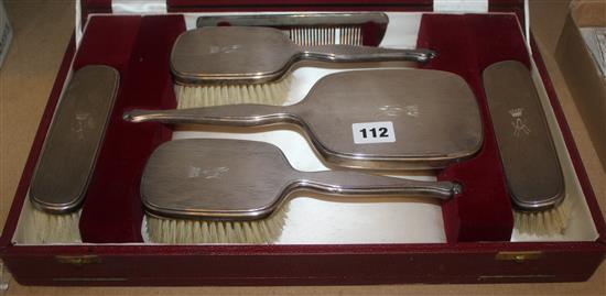 Dressing table set, silver
